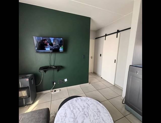 2 BEDROOM APARTMENT FOR SALE IN FLEURHOF